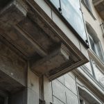 Jak usprawnić sprawność energetyczną domu w sposób uporządkowany — praktyczne kompendium dla wykonawcy